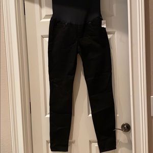 Black Gap Maternity 29r Jeans NWT